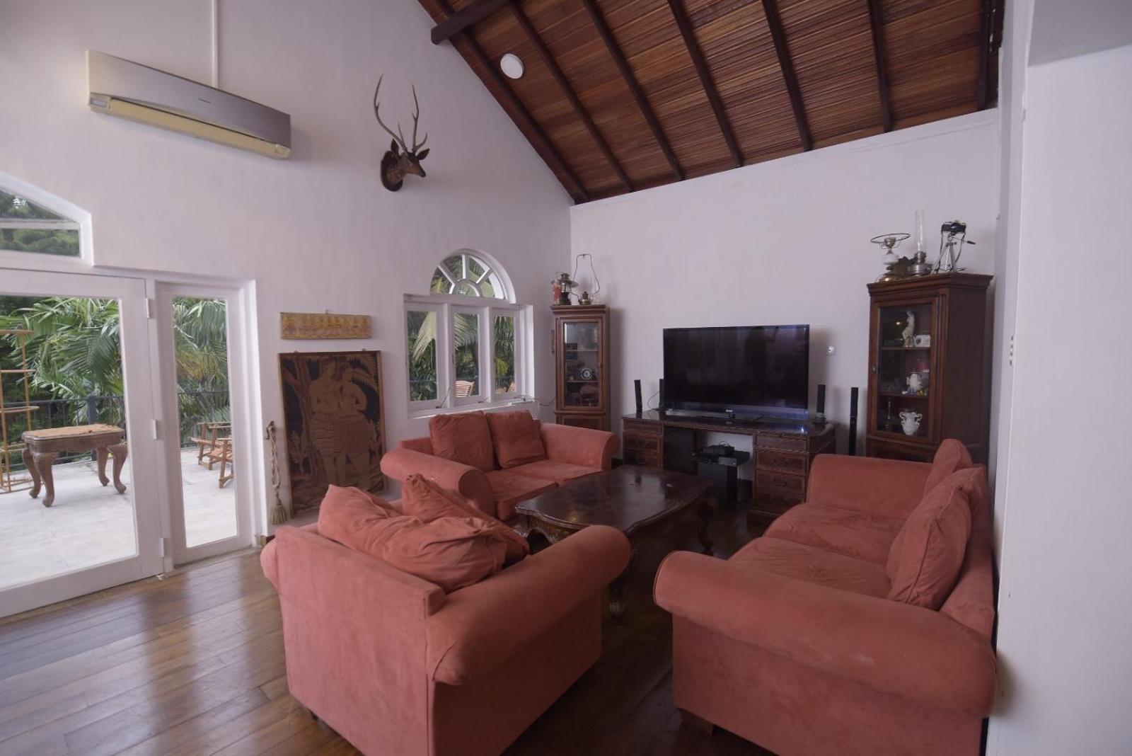 Chaminrich Villa Канди Екстериор снимка